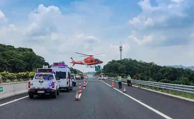 淳化高速公路汽车救援案例